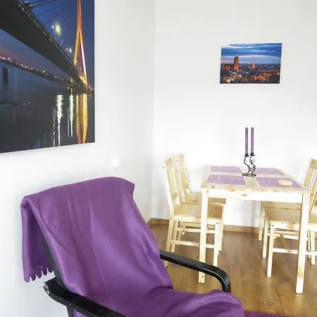 아파트 Troyl Apartament *