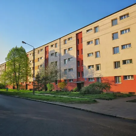 아파트 Troyl Apartament